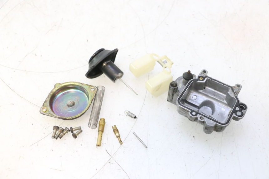 photo de CARBURATORE KYMCO AGILITY 4T 50 (2005 - 2018) - Vista principale