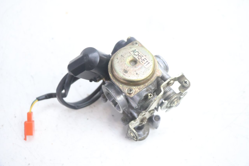 photo de CARBURATORE KYMCO AGILITY 4T 50 (2018 - 2022) - Primo piano tecnico