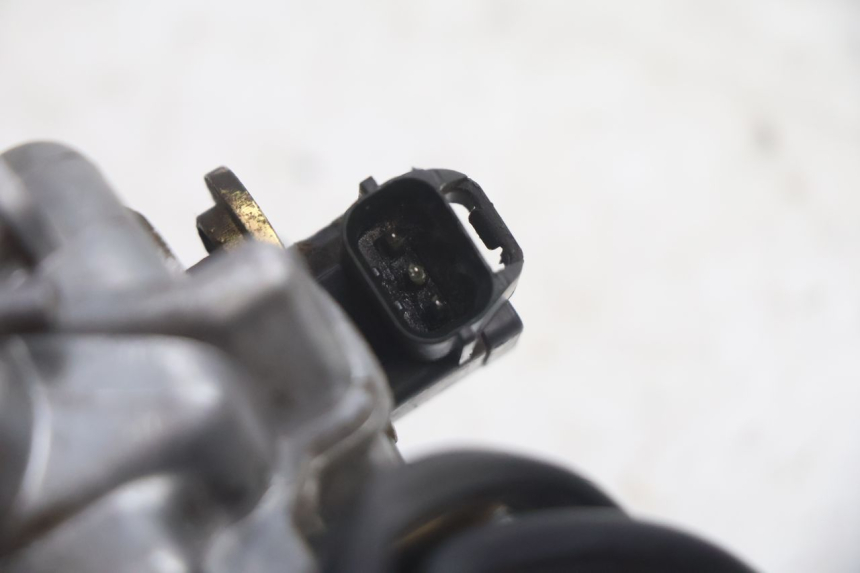 photo de CARBURATORE KYMCO AGILITY 4T 50 (2018 - 2022) - Dettagli dei punti di fissaggio