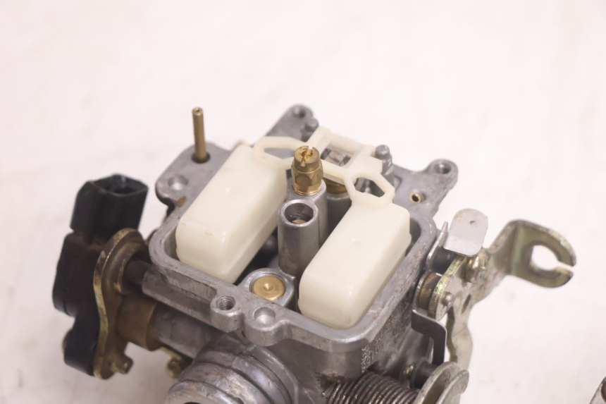 photo de CARBURATORE KYMCO AGILITY 4T 50 (2018 - 2022) - Marcature e riferimenti originali