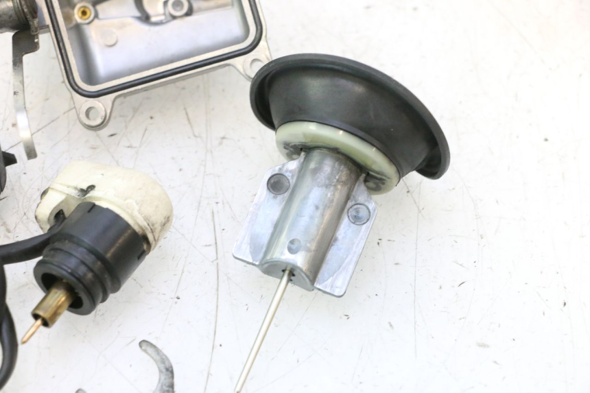 photo de CARBURATORE APRILIA ATLANTIC S 125 (2010 - 2013) - Primo piano tecnico