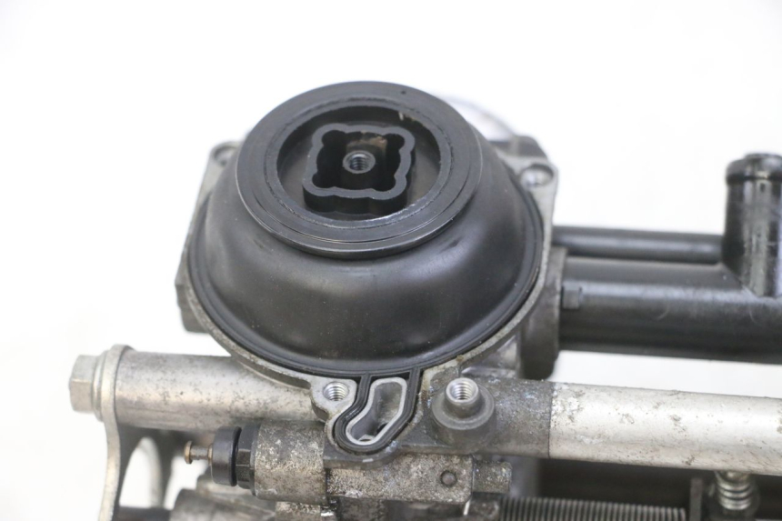 photo de CARBURATORE HONDA CBF 500 (2004 - 2007) - Foto prodotto supplementare