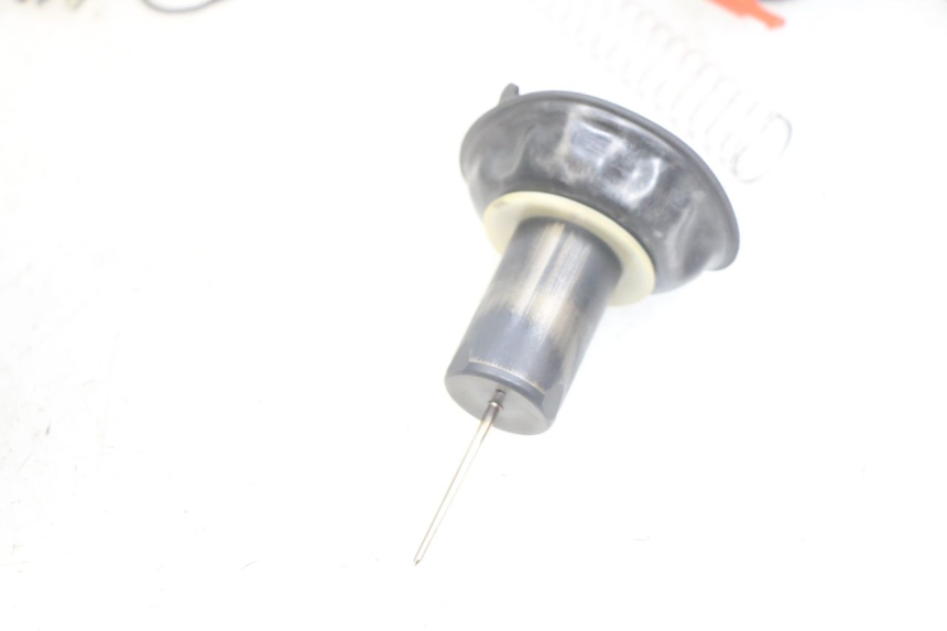 photo de CARBURATORE PEUGEOT CITYSTAR AIR 125 (2014 - 2017) - Altra vista dell'articolo