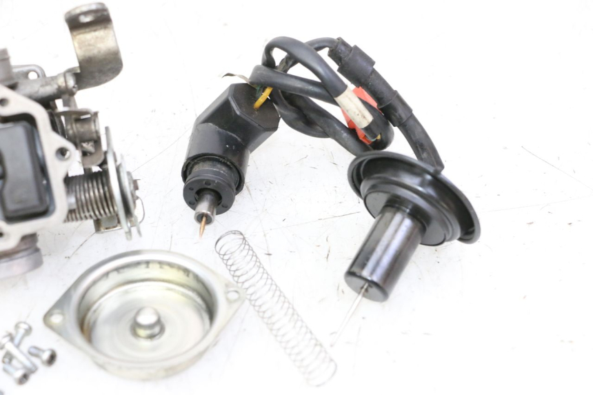 photo de CARBURATORE SYM CROX 4T 50 (2016 - 2023) - Caratteristiche distintive