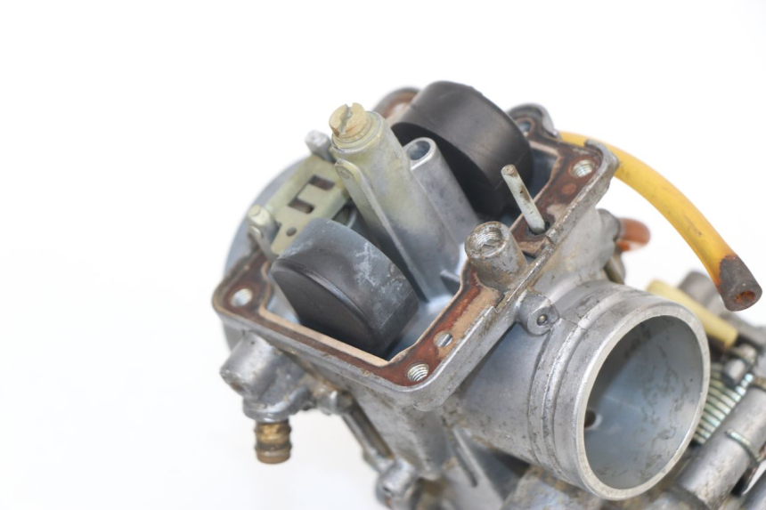 photo de CARBURATORE SUZUKI DR DJEBEL 600 (1985 - 1990) - Stato della superficie e materiale