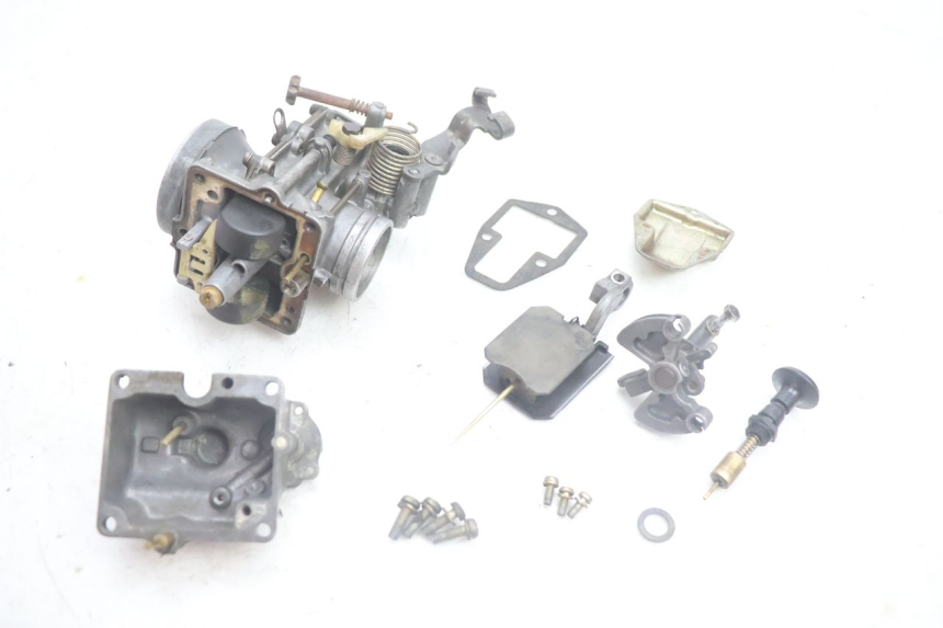 photo de CARBURATORE SUZUKI DR S 600 (1985 - 1989) - Altra vista dell'articolo
