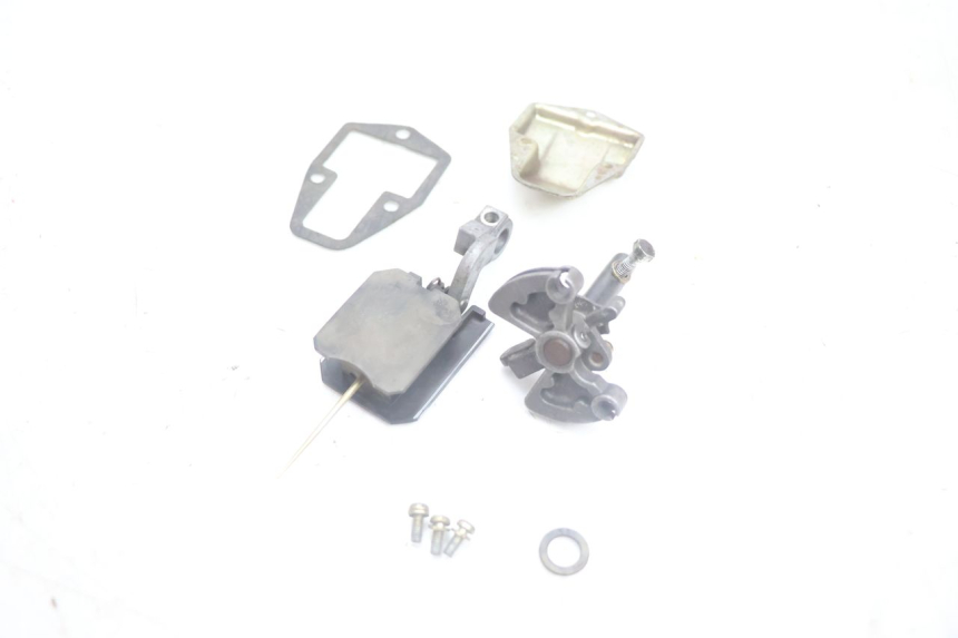 photo de CARBURATORE SUZUKI DR S 600 (1985 - 1989) - Ispezione visiva dettagliata