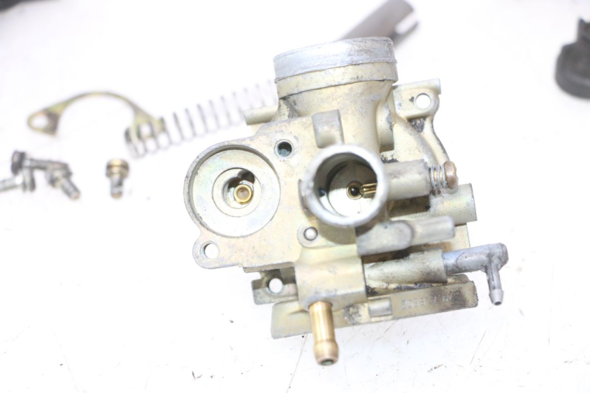 photo de CARBURATORE PEUGEOT ELYSTAR 50 (2002 - 2014) - Caratteristiche distintive