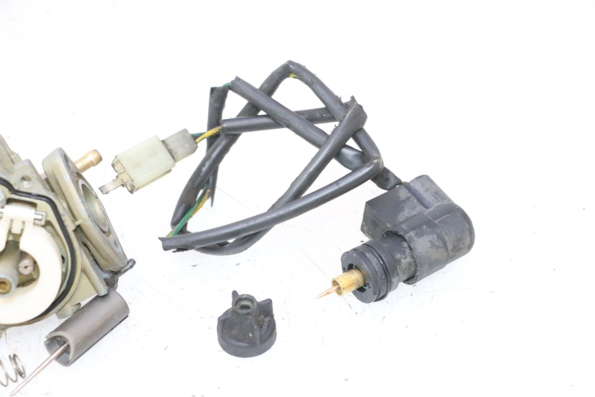 photo de CARBURATORE PEUGEOT ELYSTAR 50 (2002 - 2014) - Foto prodotto supplementare