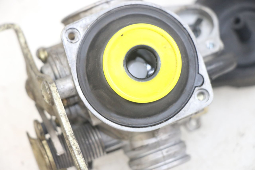 photo de CARBURATORE JM MOTORS EVOLIS 4T 50 (2018 - 2022) - Stato della superficie e materiale