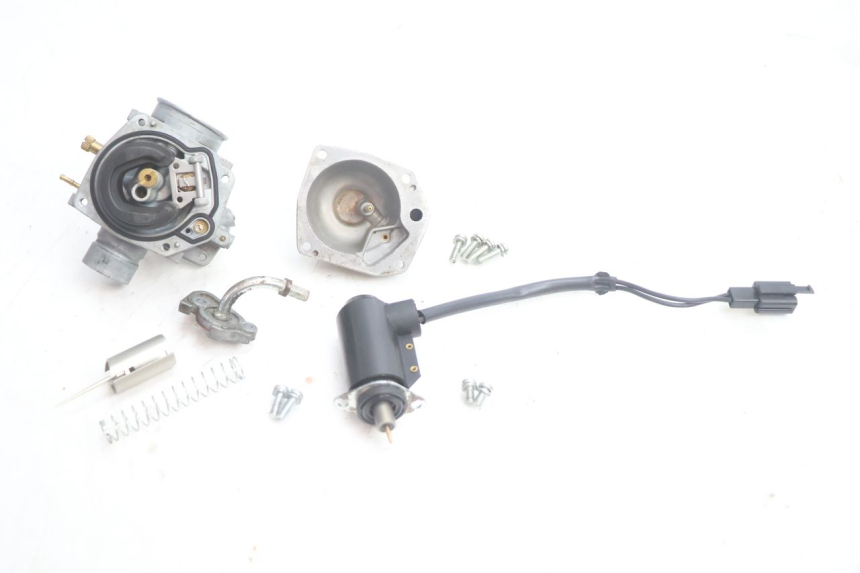 photo de CARBURATORE VASTRO GP 2T 50 (2013 - 2017) - Stato della superficie e materiale