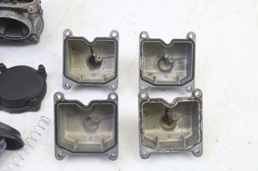 photo de CARBURATORE KAWASAKI GPX R WARBIRD 600 (1988 - 1993) - Ispezione visiva dettagliata