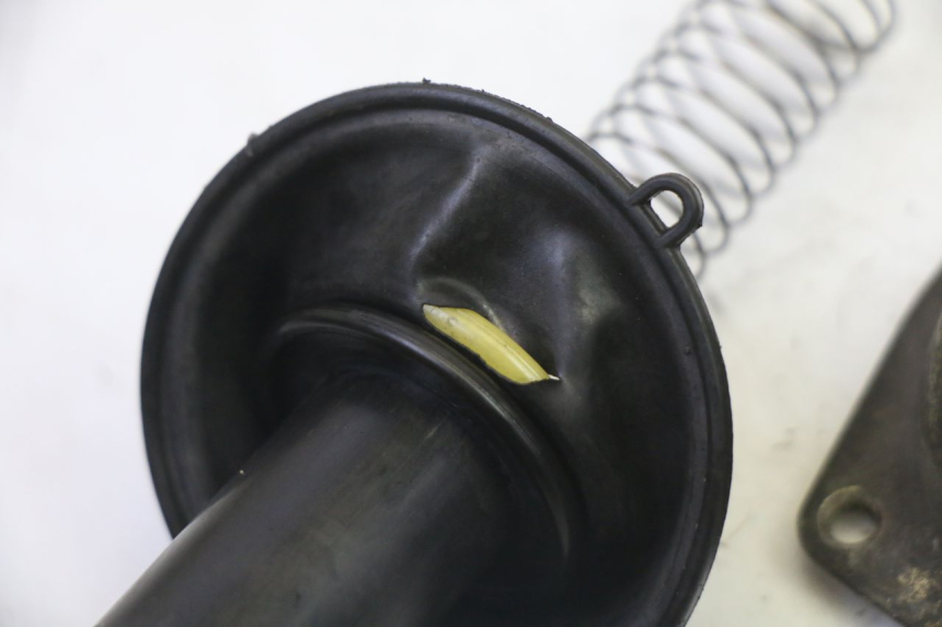 photo de CARBURATORE KYMCO GRAND DINK 125 (2008 - 2014) - Caratteristiche distintive