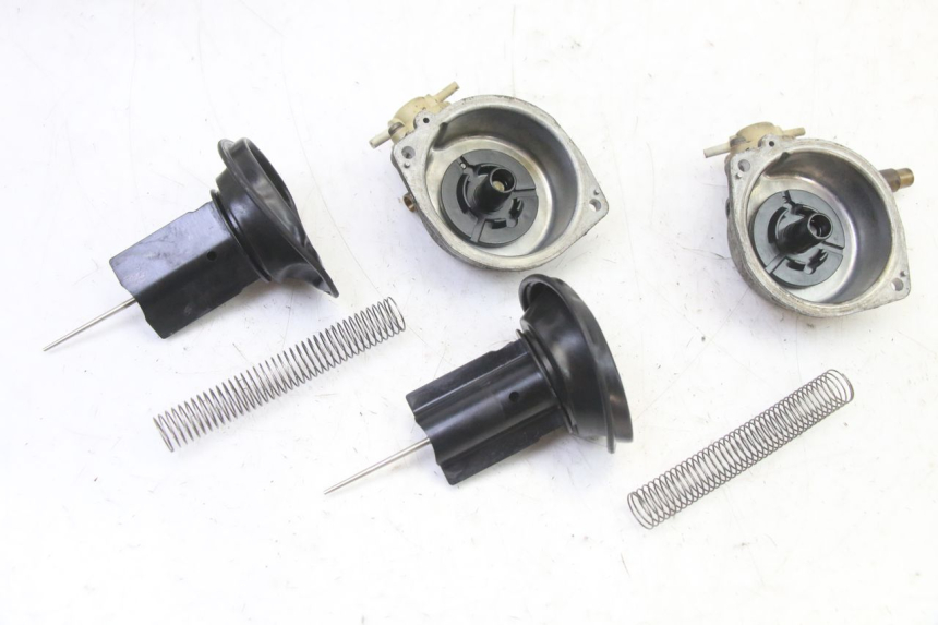 photo de CARBURATORE SUZUKI GS GSE 500 (2001 - 2003) - Zoom sui componenti