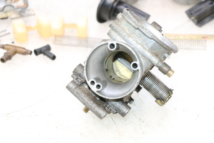 photo de CARBURATORE SUZUKI GS GSE 500 (2001 - 2003) - Zoom qualità usato