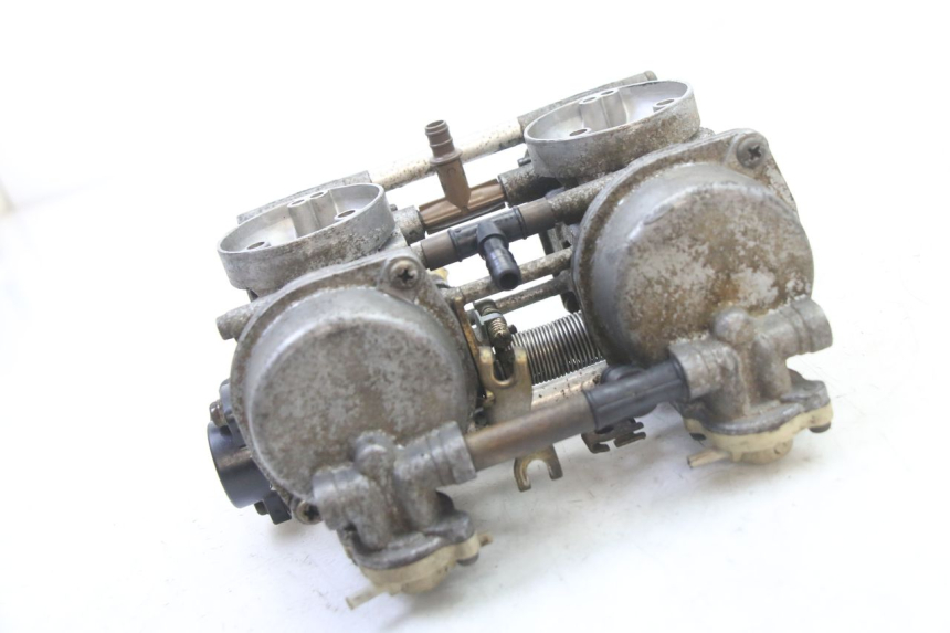 photo de CARBURATORE SUZUKI GS GSE 500 (2001 - 2003) - Dettagli dei punti di fissaggio