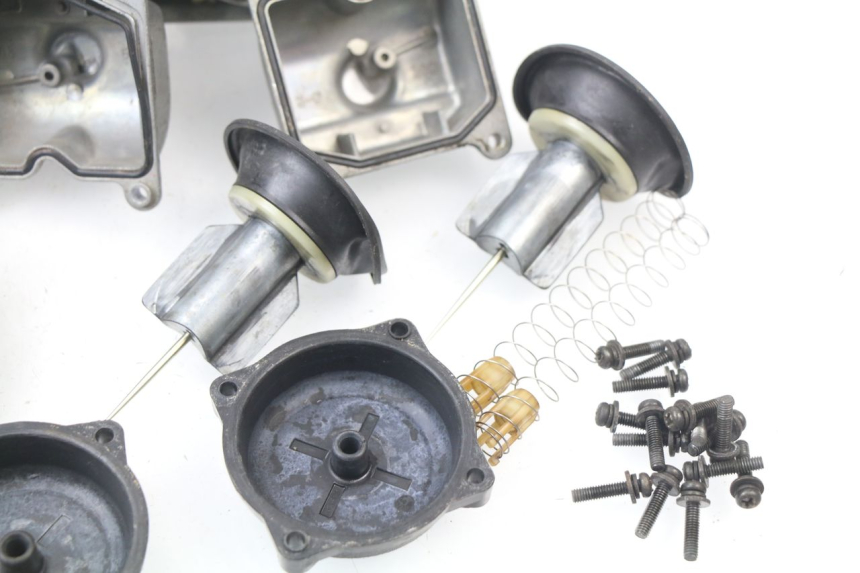 photo de CARBURATORE SUZUKI GSF N BANDIT 600 (1996 - 1999) - Vista d'insieme del prodotto