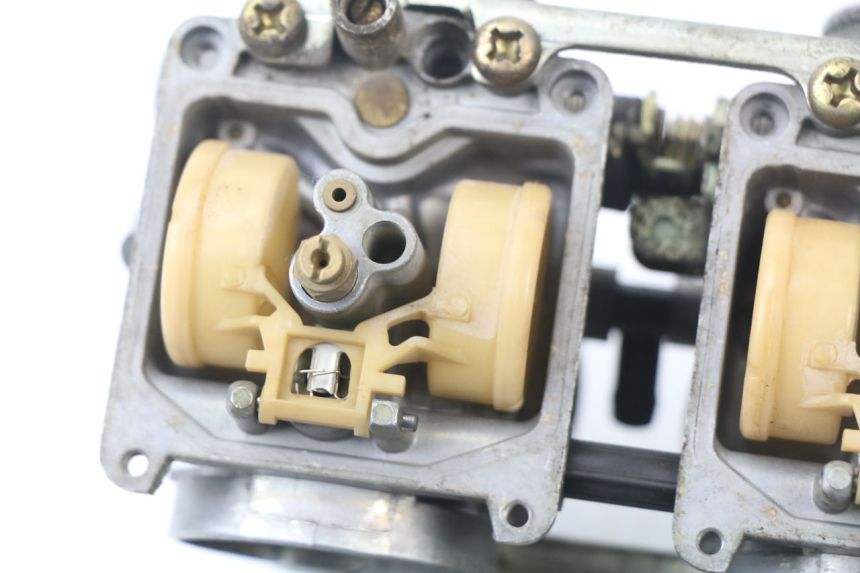 photo de CARBURATORE SUZUKI GSF N BANDIT 600 (1996 - 1999) - Caratteristiche distintive