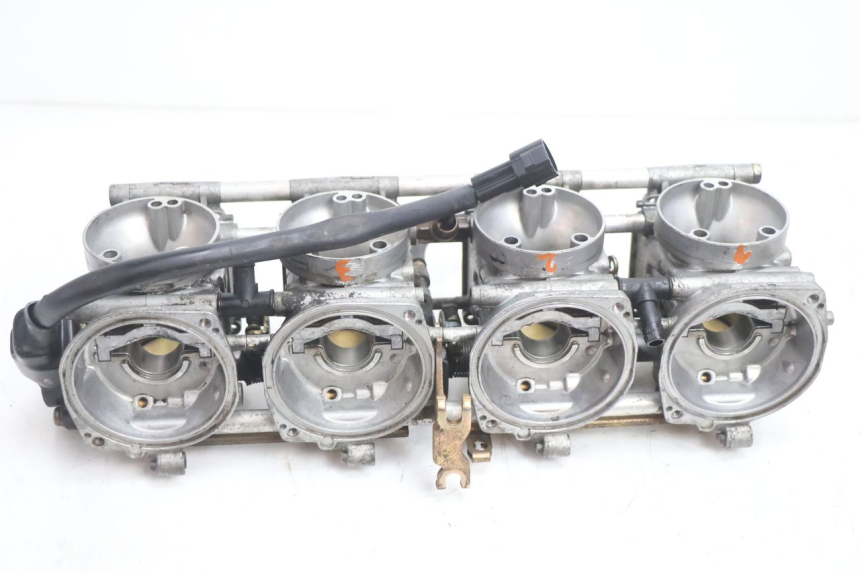 photo de CARBURATORE SUZUKI GSF N BANDIT 1200 (2001 - 2005) - Caratteristiche distintive
