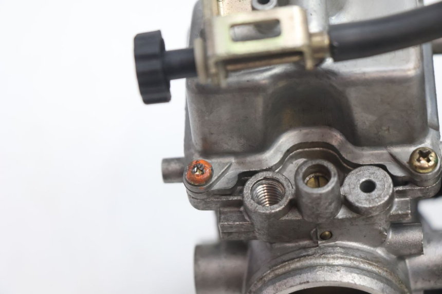 photo de CARBURATORE SUZUKI GSF N BANDIT 1200 (2001 - 2005) - Primo piano tecnico