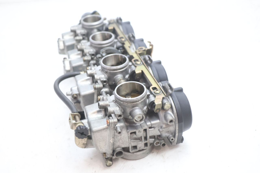photo de CARBURATORE SUZUKI GSF N BANDIT 1200 (2001 - 2005) - Stato della superficie e materiale