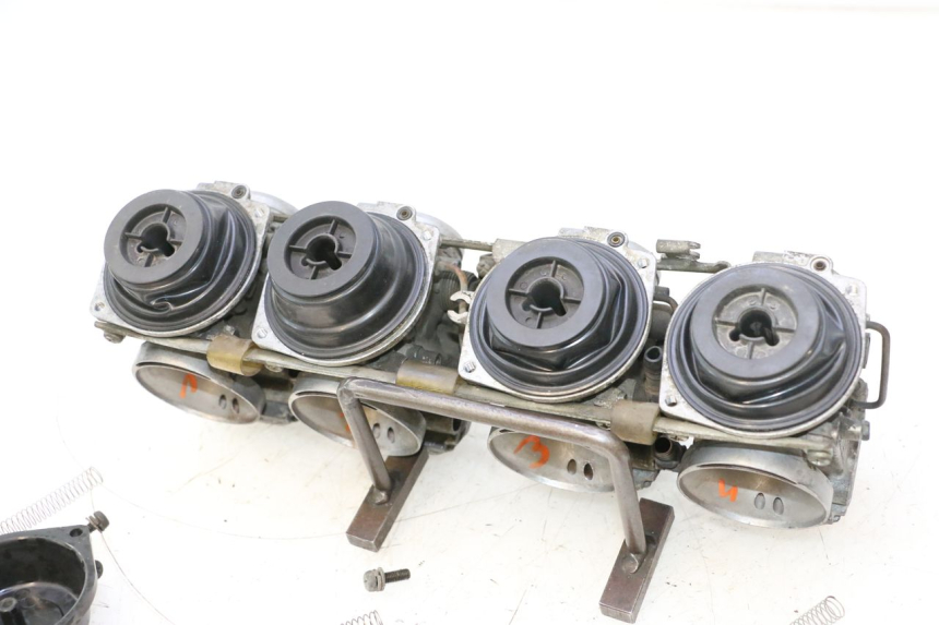 photo de CARBURATORE SUZUKI GSX F GSXF 750 (1988 - 1998) - Zoom qualità usato