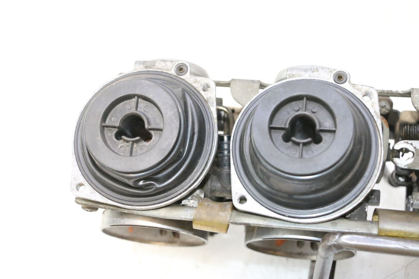 photo de CARBURATORE SUZUKI GSX F GSXF 750 (1988 - 1998) - Panoramica del profilo