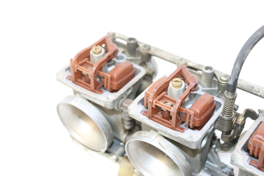 photo de CARBURATORE SUZUKI GSX F GSXF 750 (1988 - 1998) - Primo piano ad alta risoluzione