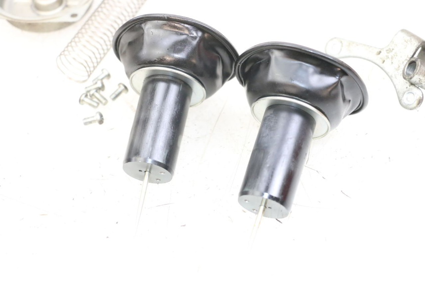 photo de CARBURATORE HYOSUNG GTR 125 (2006 - 2008) - Altra vista dell'articolo