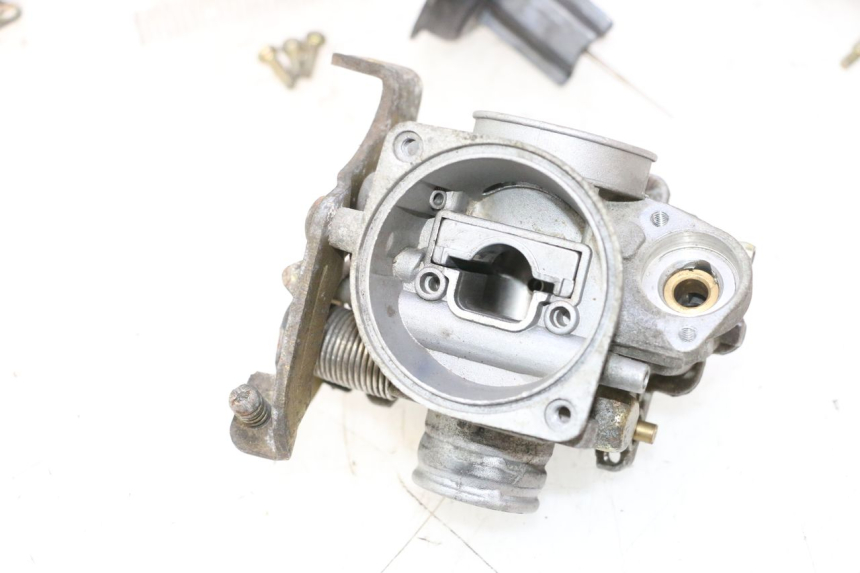 photo de CARBURATORE BAOTIAN HUASHA HS50QT-7 50 - Altra vista dell'articolo