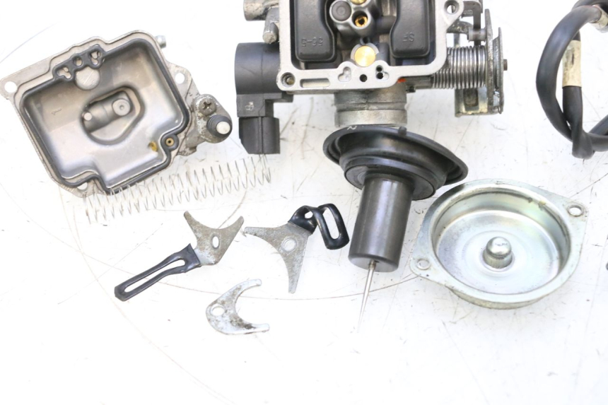 photo de CARBURATORE SYM JET 14 4T 50 (2018 - 2022) - Focus sulla struttura