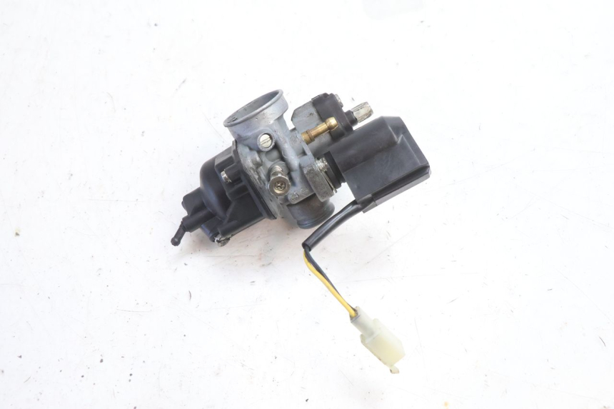 photo de CARBURATORE PEUGEOT KISBEE 2T 50 (2010 - 2017) - Primo piano tecnico
