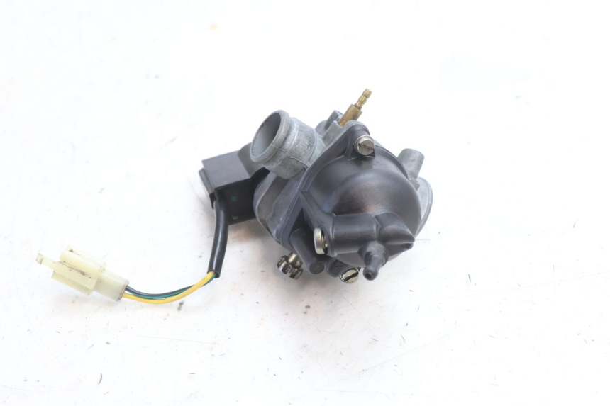 photo de CARBURATORE PEUGEOT KISBEE 2T 50 (2010 - 2017) - Dettagli dei punti di fissaggio