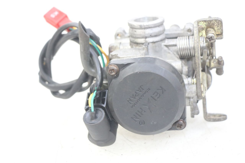 photo de CARBURATORE PEUGEOT KISBEE 4T 50 (2010 - 2017) - Zoom sullo stato d'uso
