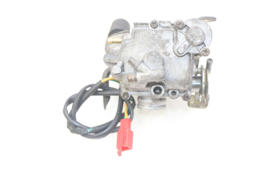 photo de CARBURATORE PEUGEOT KISBEE 4T 50 (2010 - 2017) - Primo piano tecnico