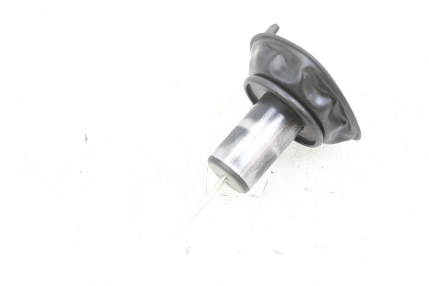 photo de CARBURATORE PEUGEOT KISBEE 4T 50 (2010 - 2017) - Altra vista dell'articolo