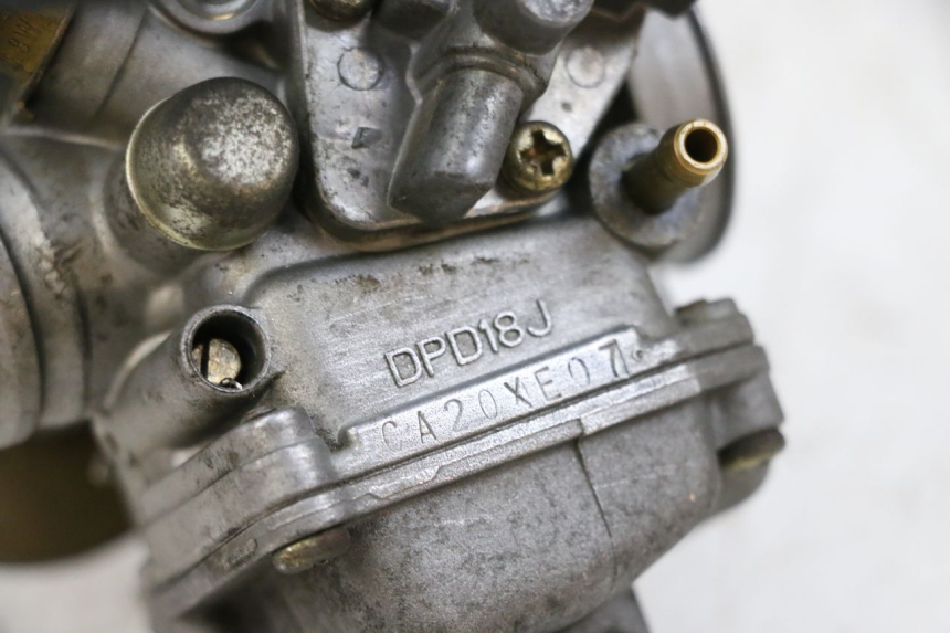 photo de CARBURATORE PEUGEOT KISBEE 4T 50 (2010 - 2017) - Primo piano tecnico