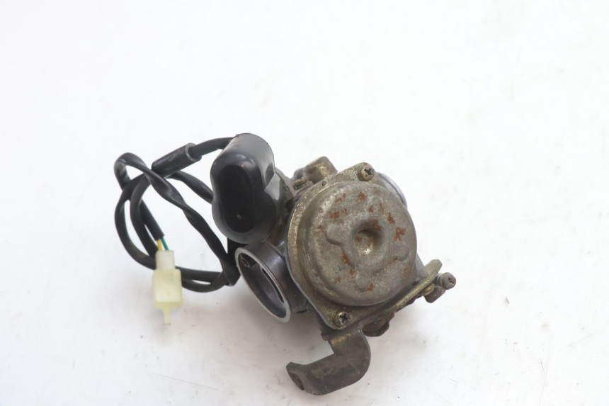 photo de CARBURATORE PEUGEOT KISBEE 4T 50 (2010 - 2017) - Dettagli dei punti di fissaggio