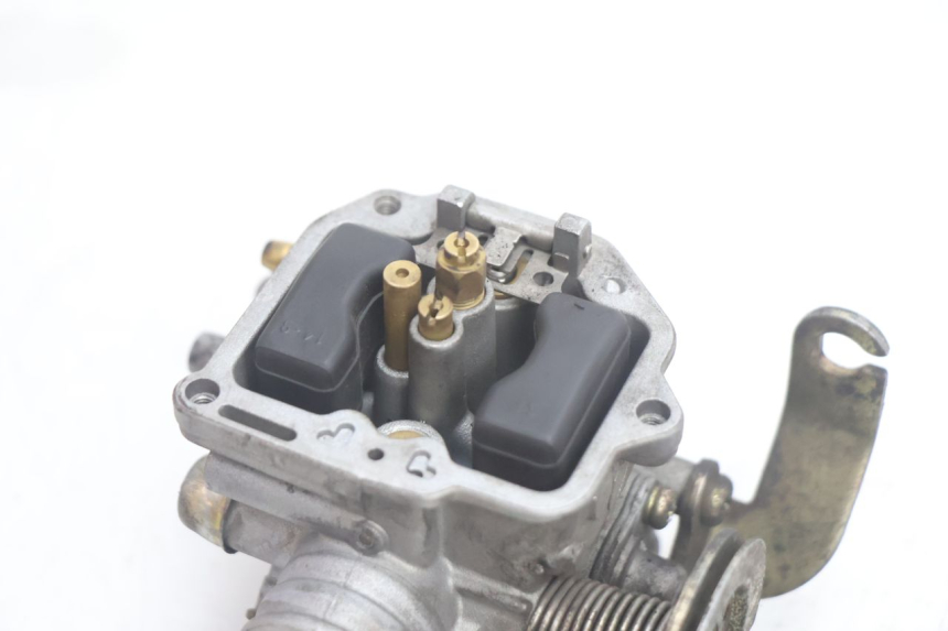 photo de CARBURATORE PEUGEOT KISBEE 4T 50 (2010 - 2017) - Ricambio usato controllato