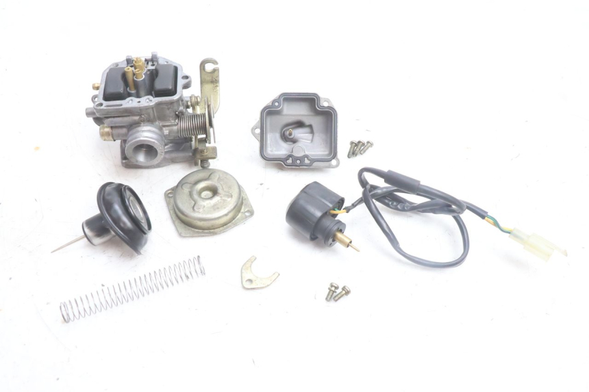 photo de CARBURATORE PEUGEOT KISBEE 4T 50 (2010 - 2017) - Stato della superficie e materiale