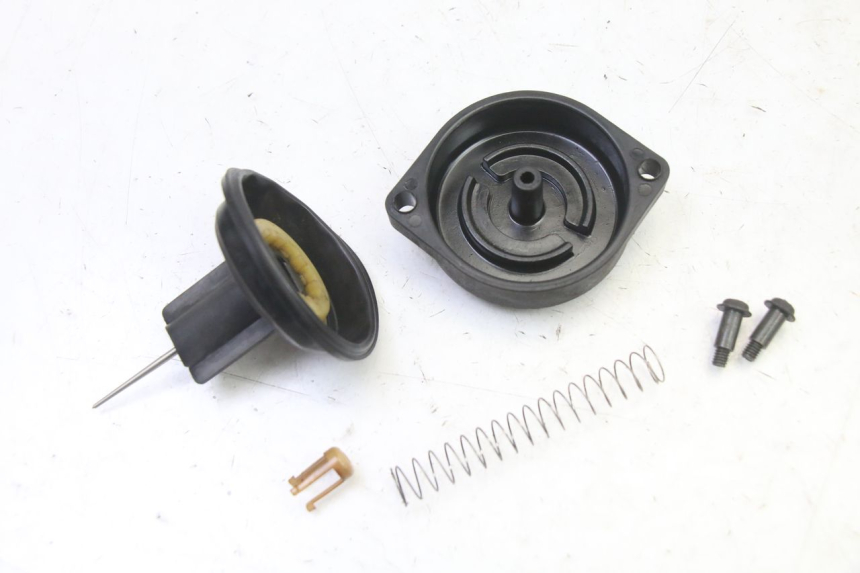 photo de CARBURATORE PIAGGIO LIBERTY 4T 50 (2009 - 2015) - Altra vista dell'articolo