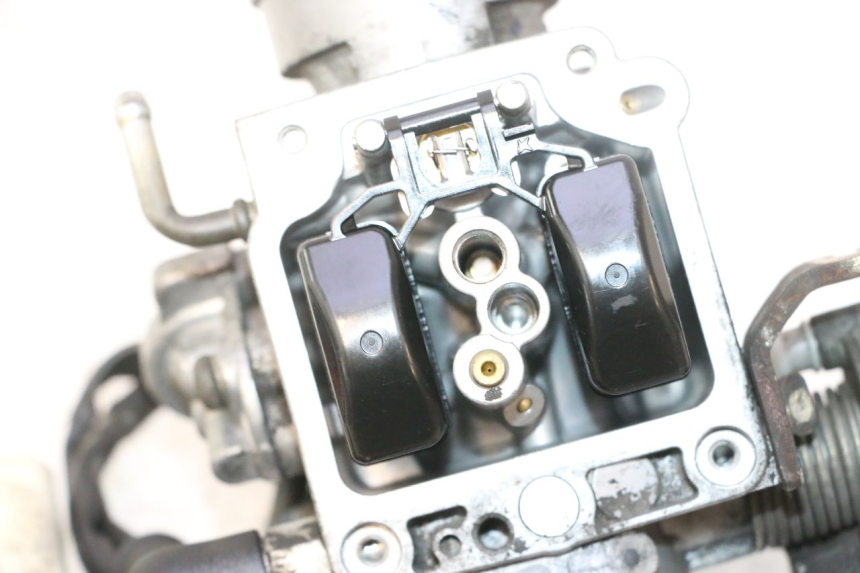 photo de CARBURATORE PIAGGIO LIBERTY 125 (1998 - 2008) - Zoom sullo stato d'uso