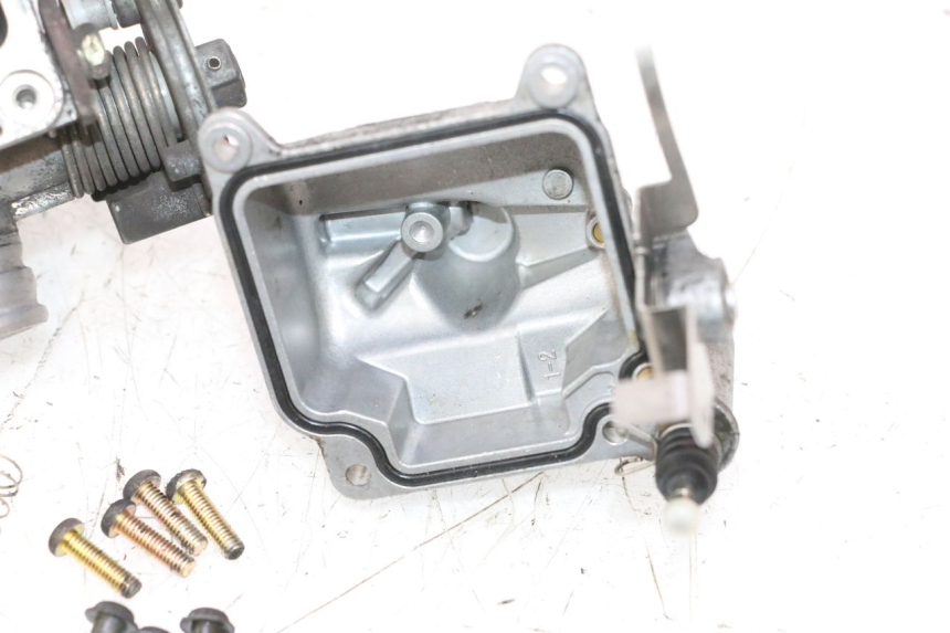 photo de CARBURATORE PIAGGIO LIBERTY 125 (1998 - 2008) - Primo piano tecnico
