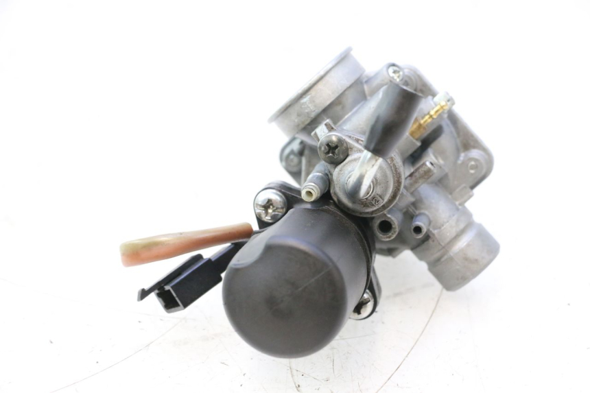 photo de CARBURATORE LONGJIA LJ50QT 8M 2T 50 (2010 - 2017) - Altra angolazione
