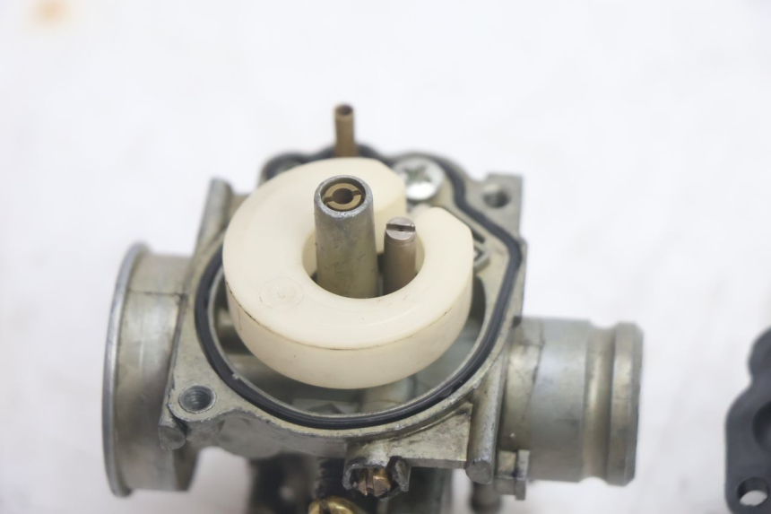 photo de CARBURATORE PEUGEOT LUDIX 50 (2005 - 2007) - Marcature e riferimenti originali