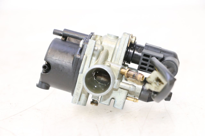 photo de CARBURATORE PEUGEOT LUDIX ONE 50 (2004 - 2006) - Primo piano tecnico