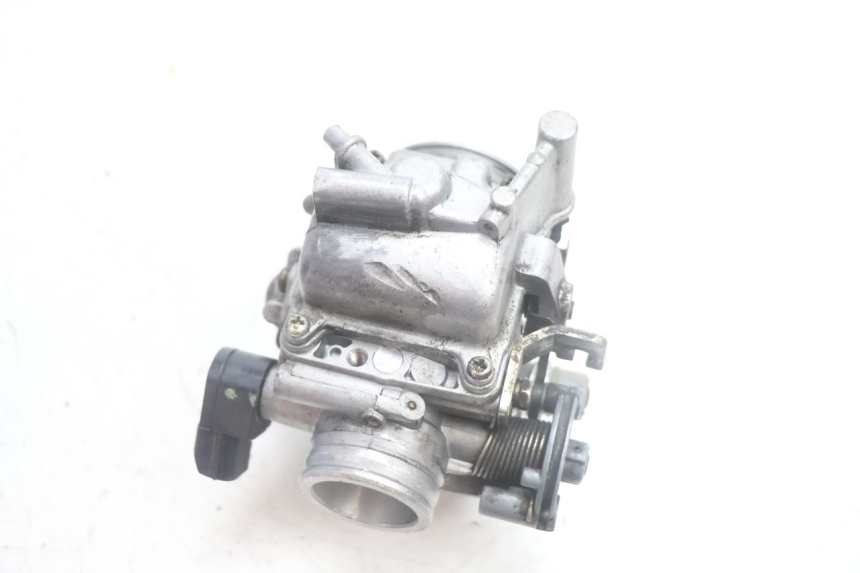 photo de CARBURATORE PIAGGIO MP3 125 (2006 - 2014) - Stato della superficie e materiale