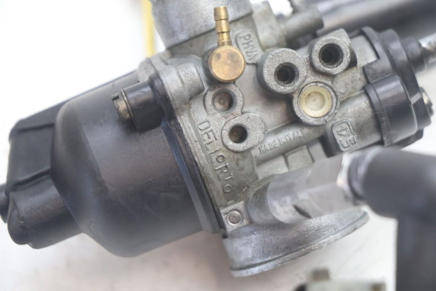 photo de CARBURATORE PIAGGIO NEW TYPHOON 50 (2018 - 2021) - Primo piano tecnico
