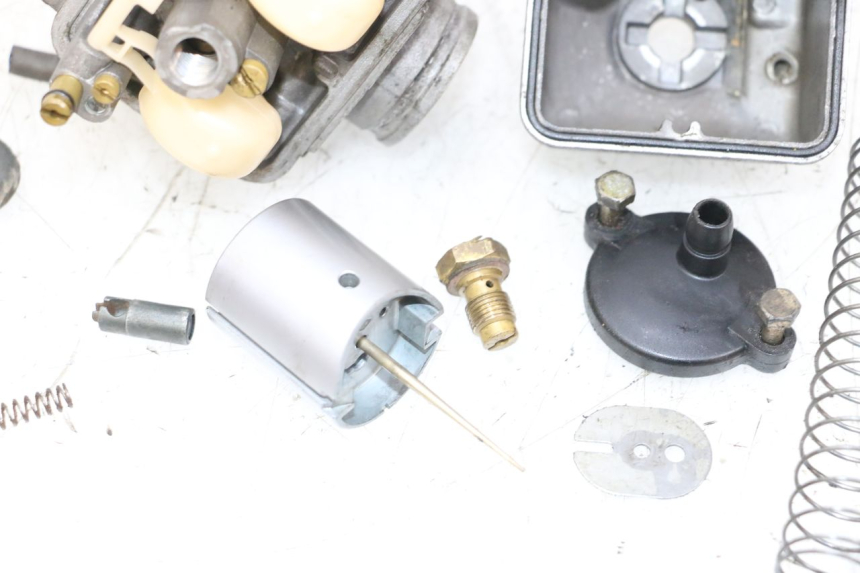 photo de CARBURATORE HONDA NSR R 125 (1994 - 2003) - Altra vista dell'articolo