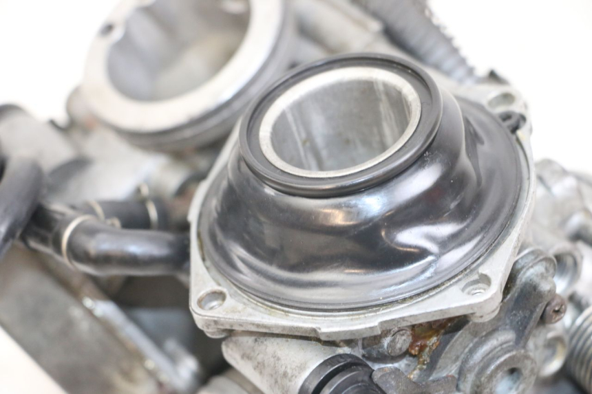 photo de CARBURATORE HONDA NTV DEAUVILLE 650 (1998 - 2001) - Altra vista dell'articolo